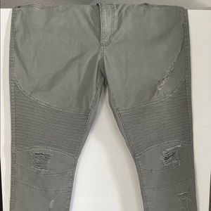 American Rag Green Jeans Classic Fit Ripped Denim